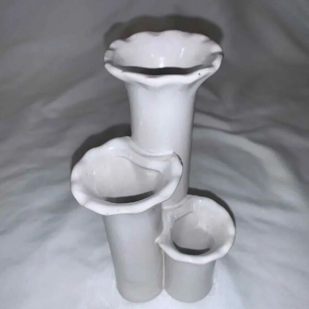 Vase White Pottery Napa Home and Garden 6 Inch‎ 3 Bud Vase